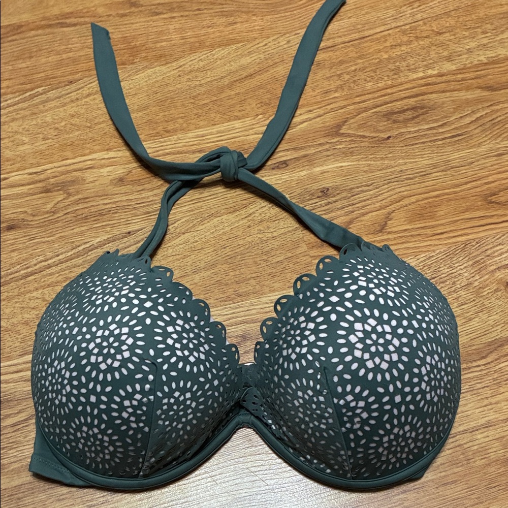 Green Shade & Shore Halter Neck Push-Up Bikini Top Size 38D